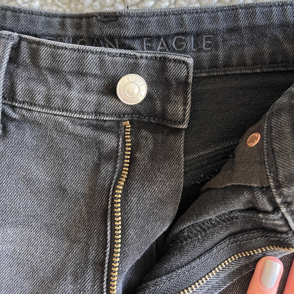 High Rise 90’s Shorts - Picture 6 of 7